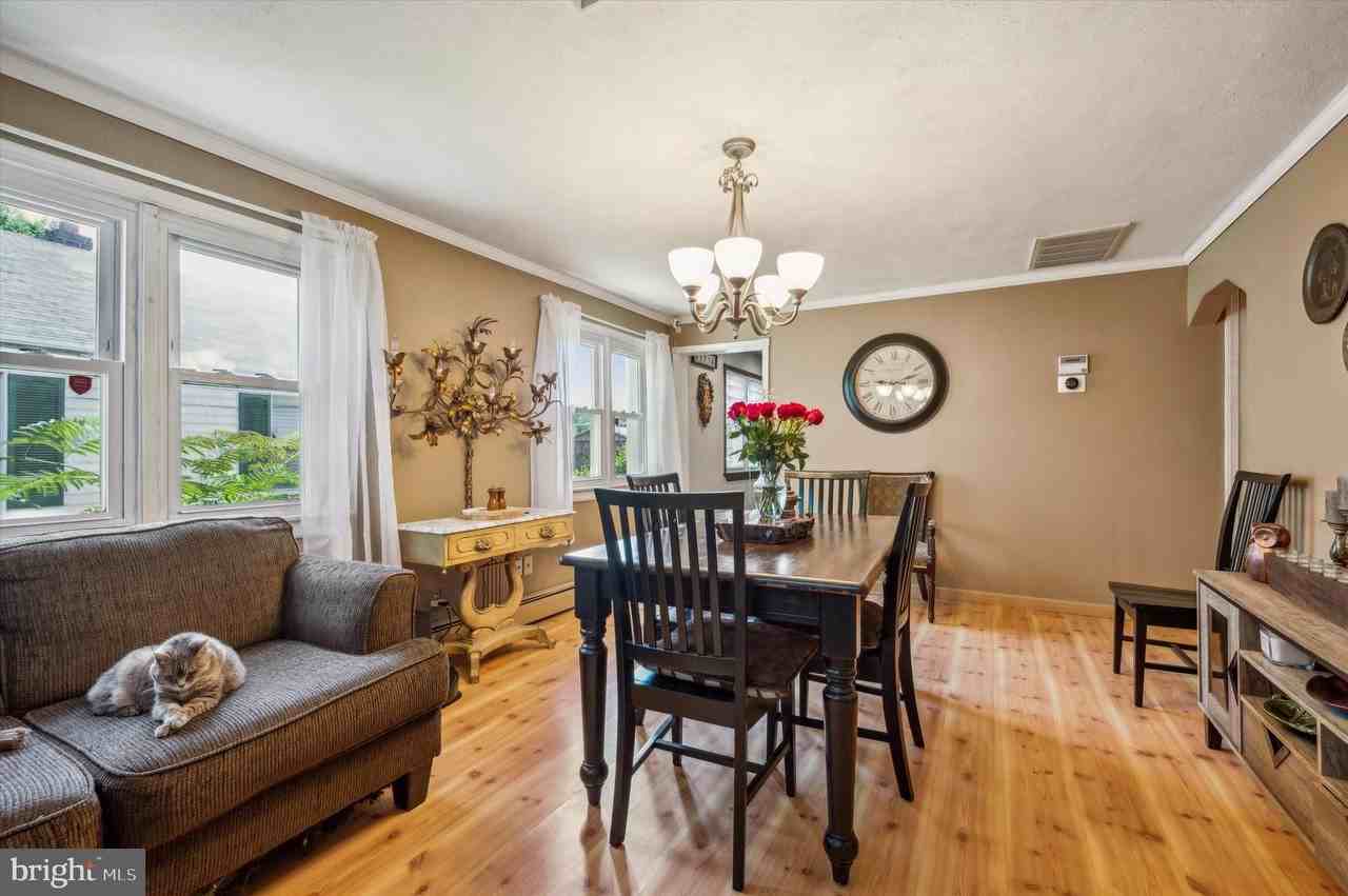 5 Pancoast Ave - Photo 2 of 25