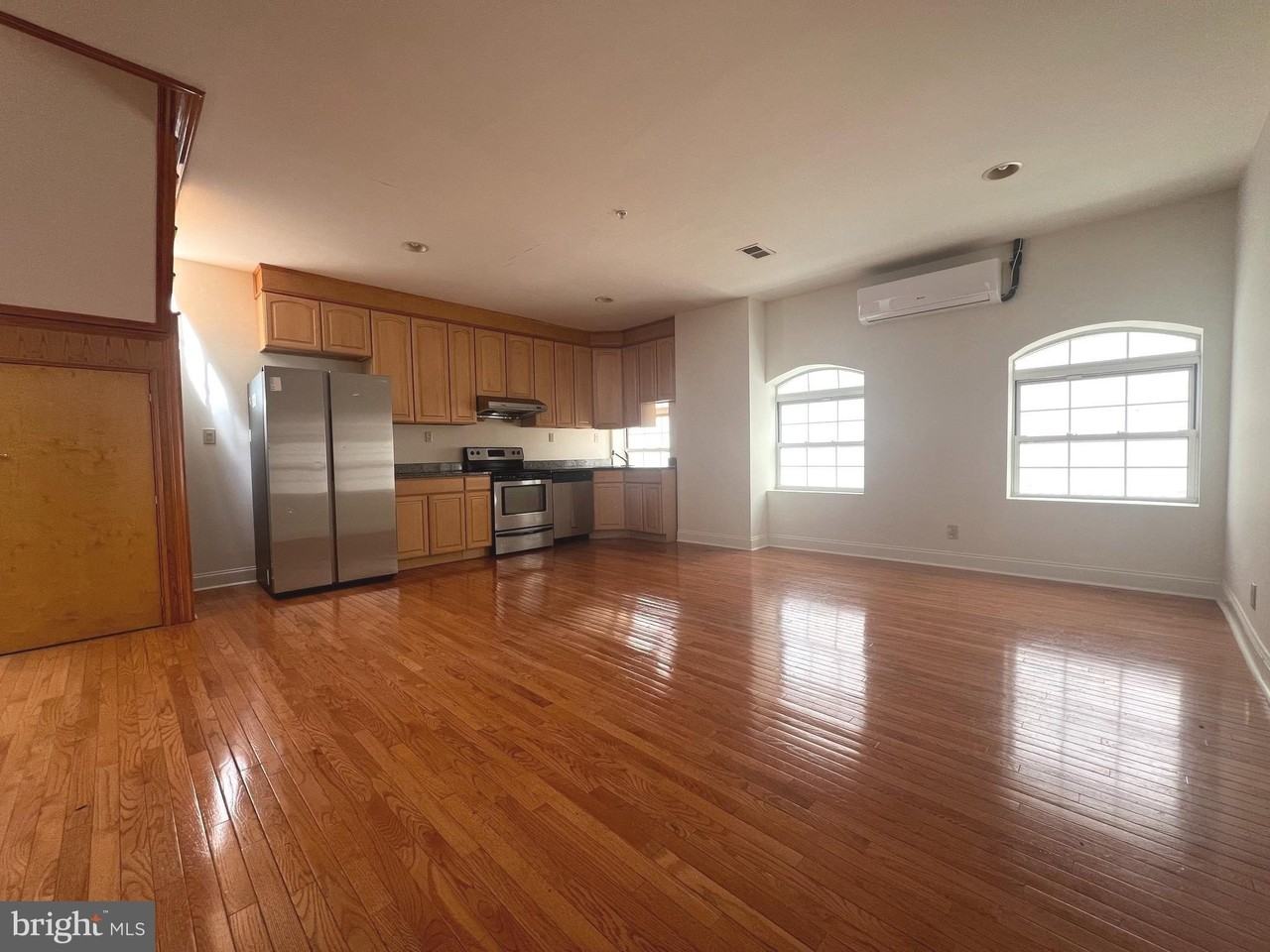 92628 Race St #8B - Photo 3 of 16