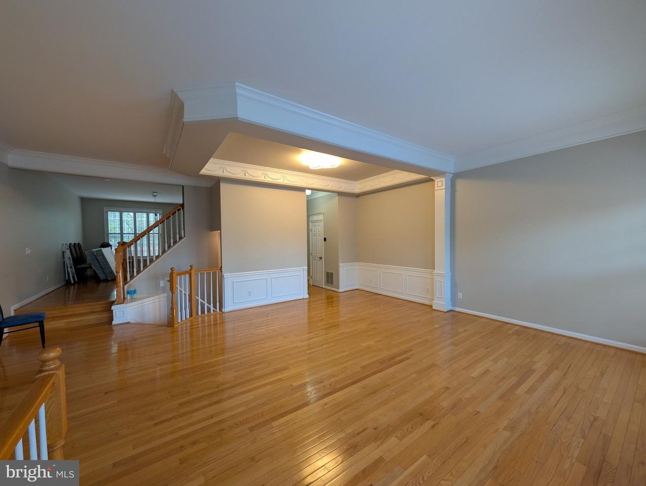 6156 Manchester Park Cir - Photo 5 of 37