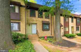 featured image of 2952 Jermantown Rd #2