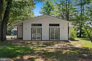 8405 Shirley Rd - Photo 1 of 1