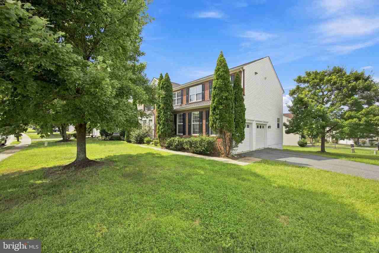 20 Pinehurst Ln - Photo 4 of 50
