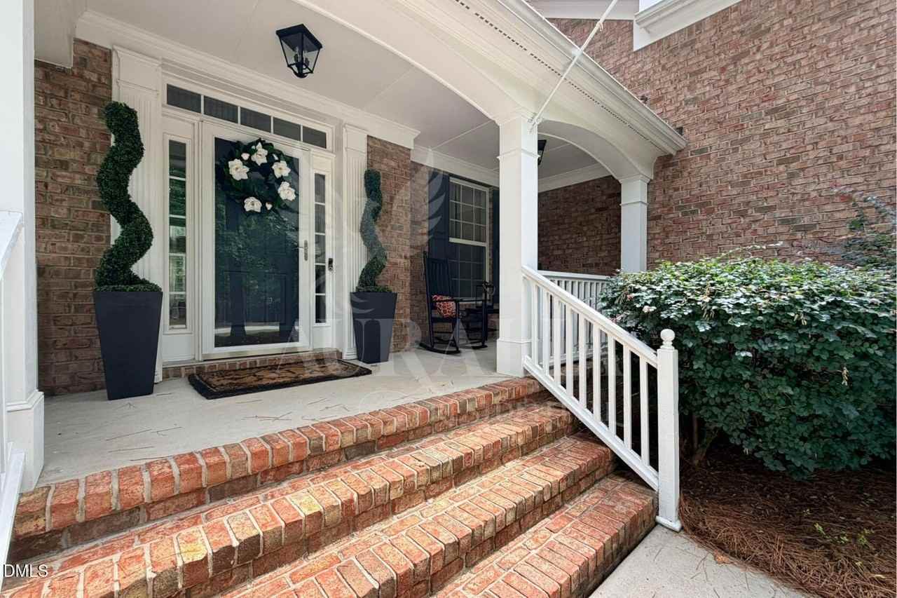 5604 Pine Rock Ct - Photo 3 of 50