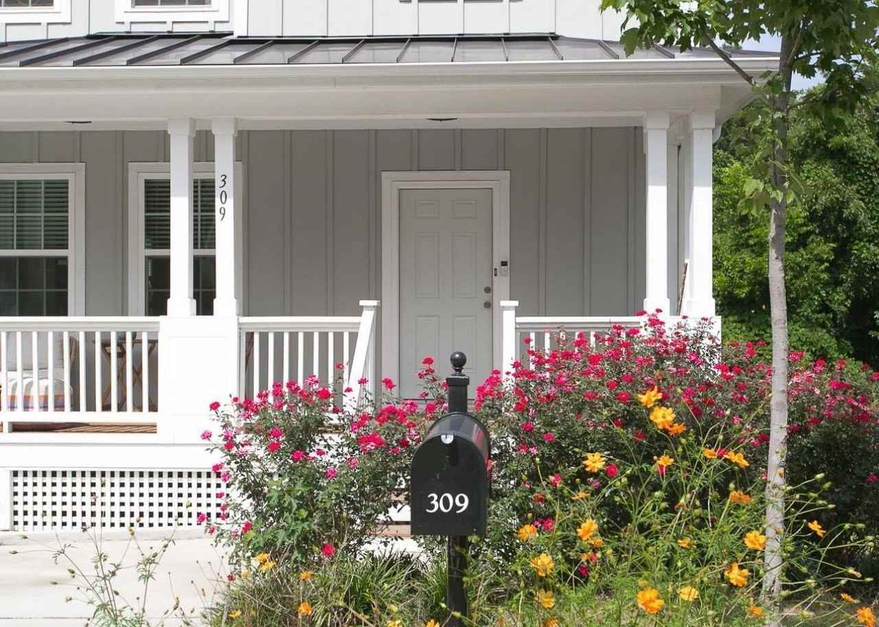 309 Lyric St - Photo 2 of 36