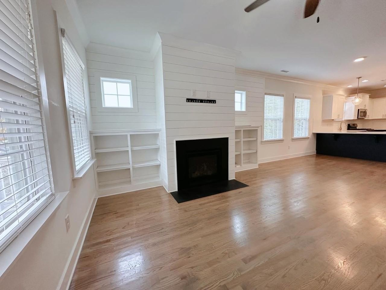 309 Lyric St - Photo 6 of 36