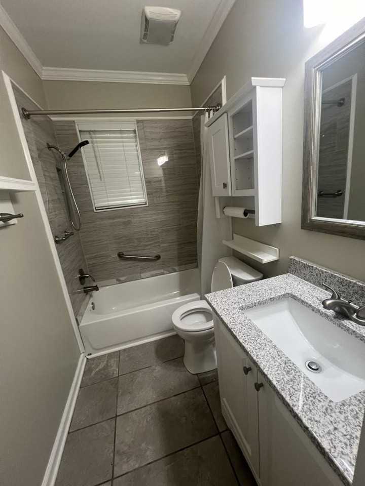 1464 Sawyer Rd - Photo 7 of 28