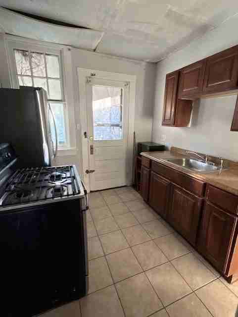 1217 Strahley Pl - Photo 6 of 14