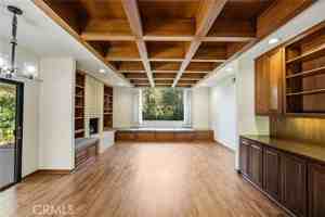 featured image of 5057 Shirley Ave