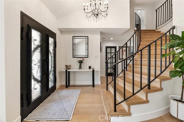 22955 Collins St - Photo 3 of 8