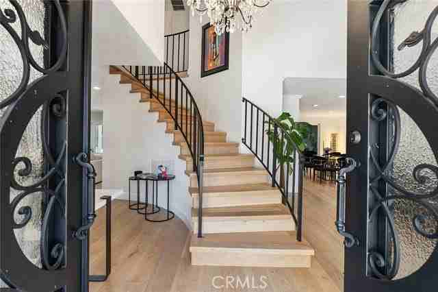 22955 Collins St - Photo 4 of 8