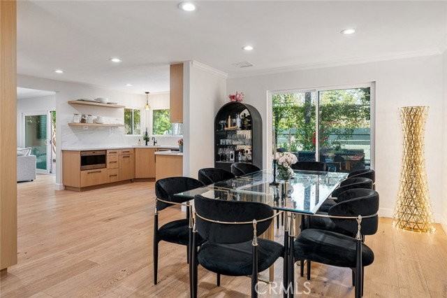 22955 Collins St - Photo 6 of 8
