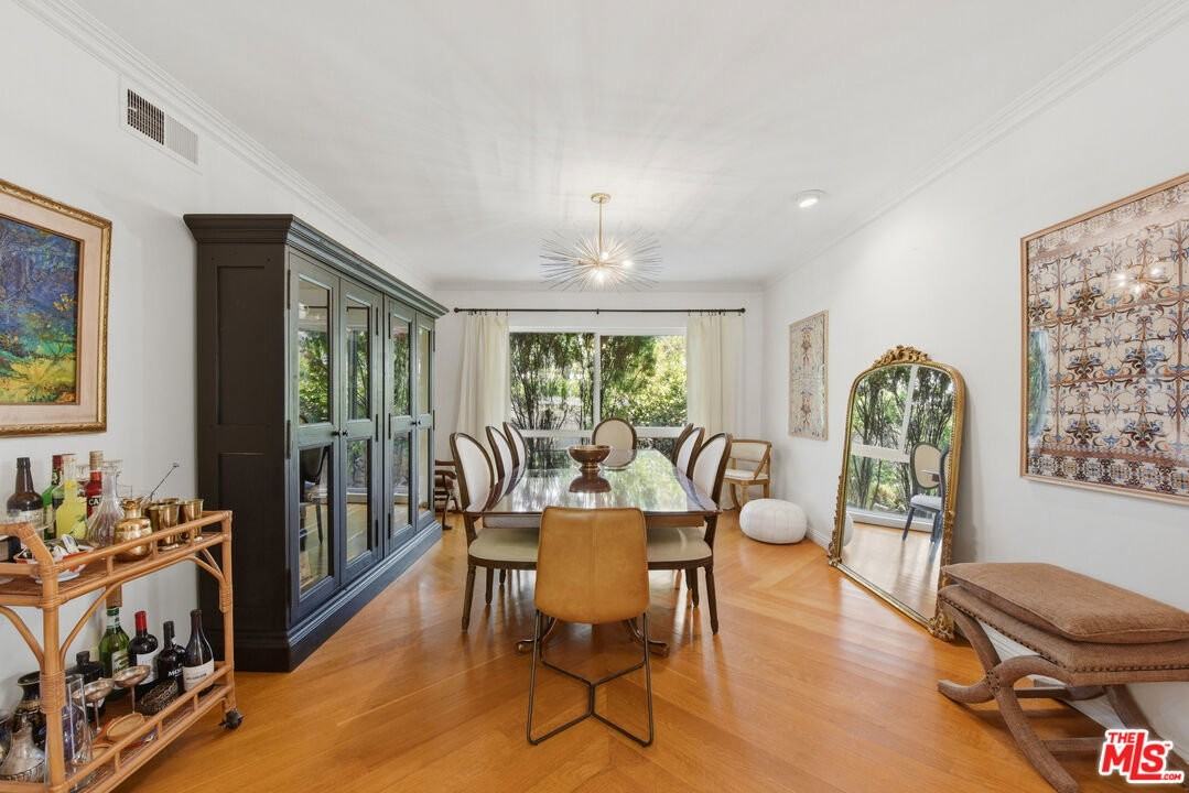 4401 Nogales Dr - Photo 4 of 8