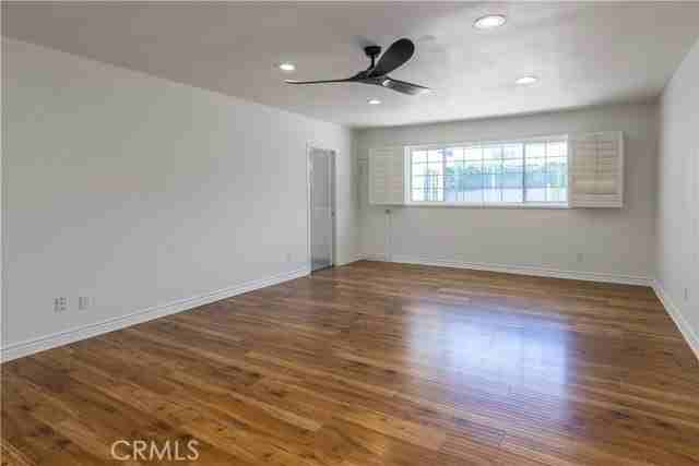 9735 Melvin Ave - Photo 6 of 7