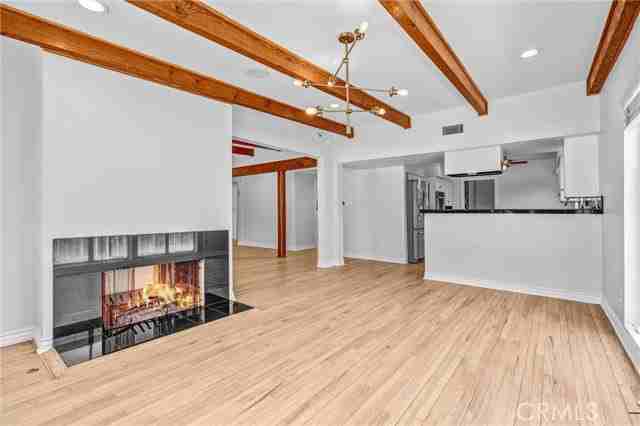 6106 Wilkinson Ave - Photo 7 of 8