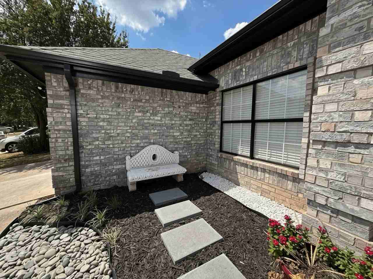 1708 Creekside Ave #1 - Photo 4 of 29