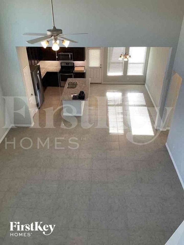 15203 Provost Craig Dr - Photo 6 of 14