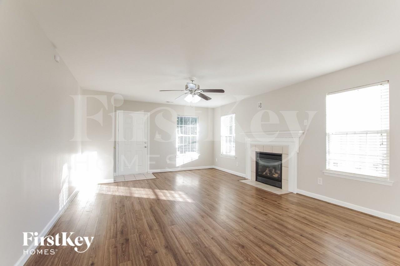 2016 Draymore Ct - Photo 3 of 18