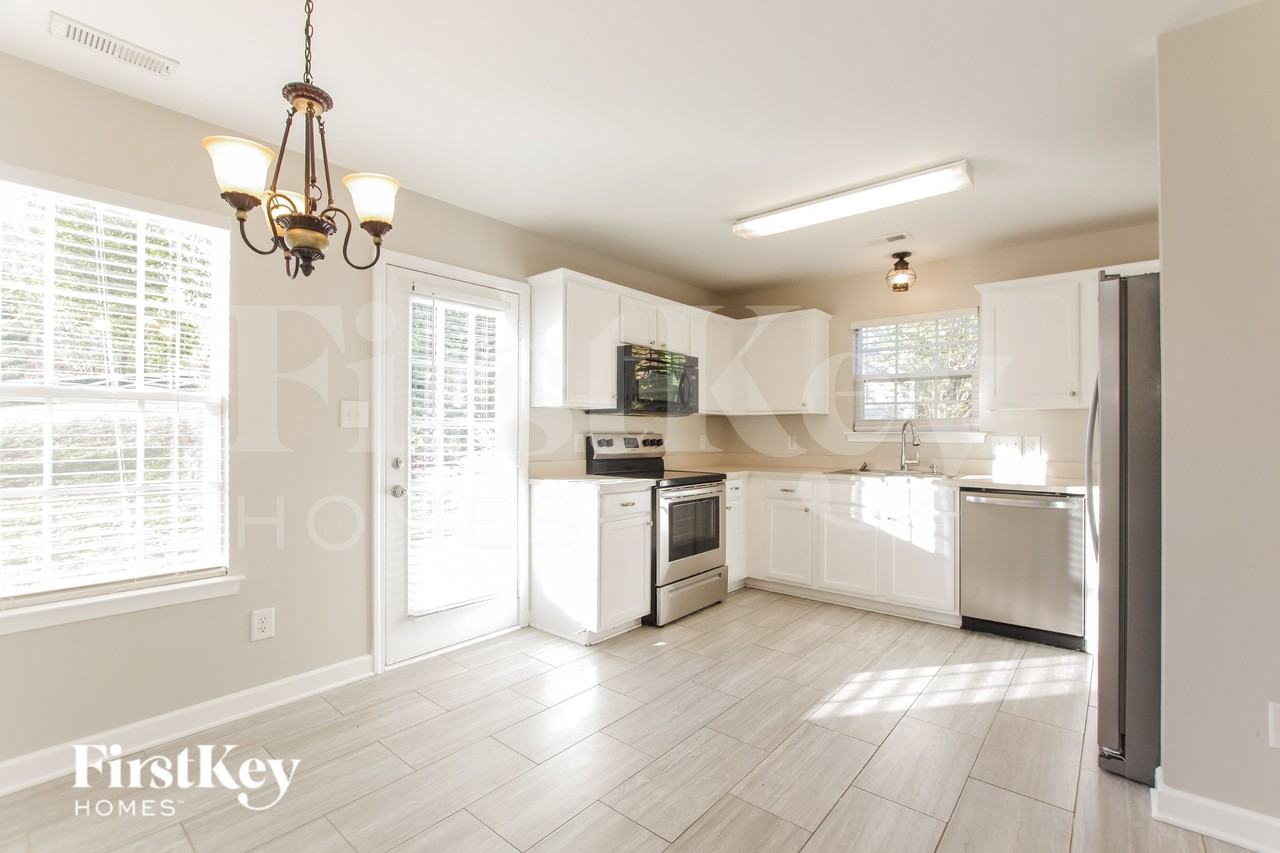 2016 Draymore Ct - Photo 7 of 18