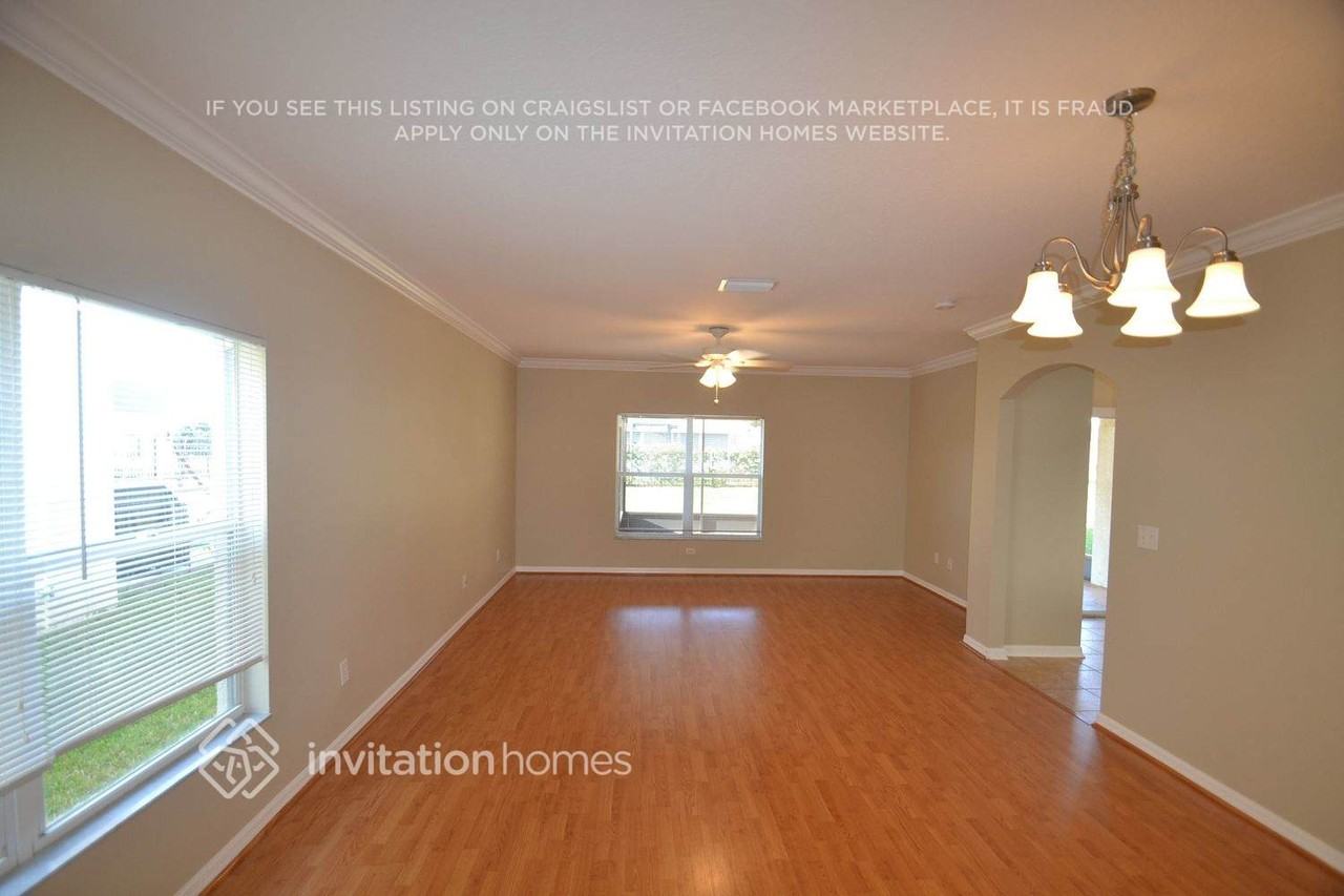 5824 Wrenwater Dr - Photo 2 of 8