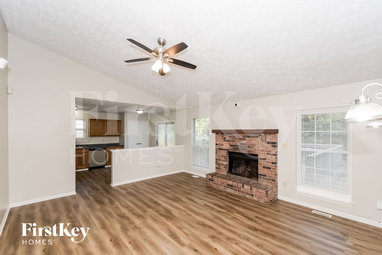 3119 Cherry Lake Rd - Photo 3 of 16
