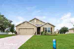featured image of 3016 Sw 3rd Pl