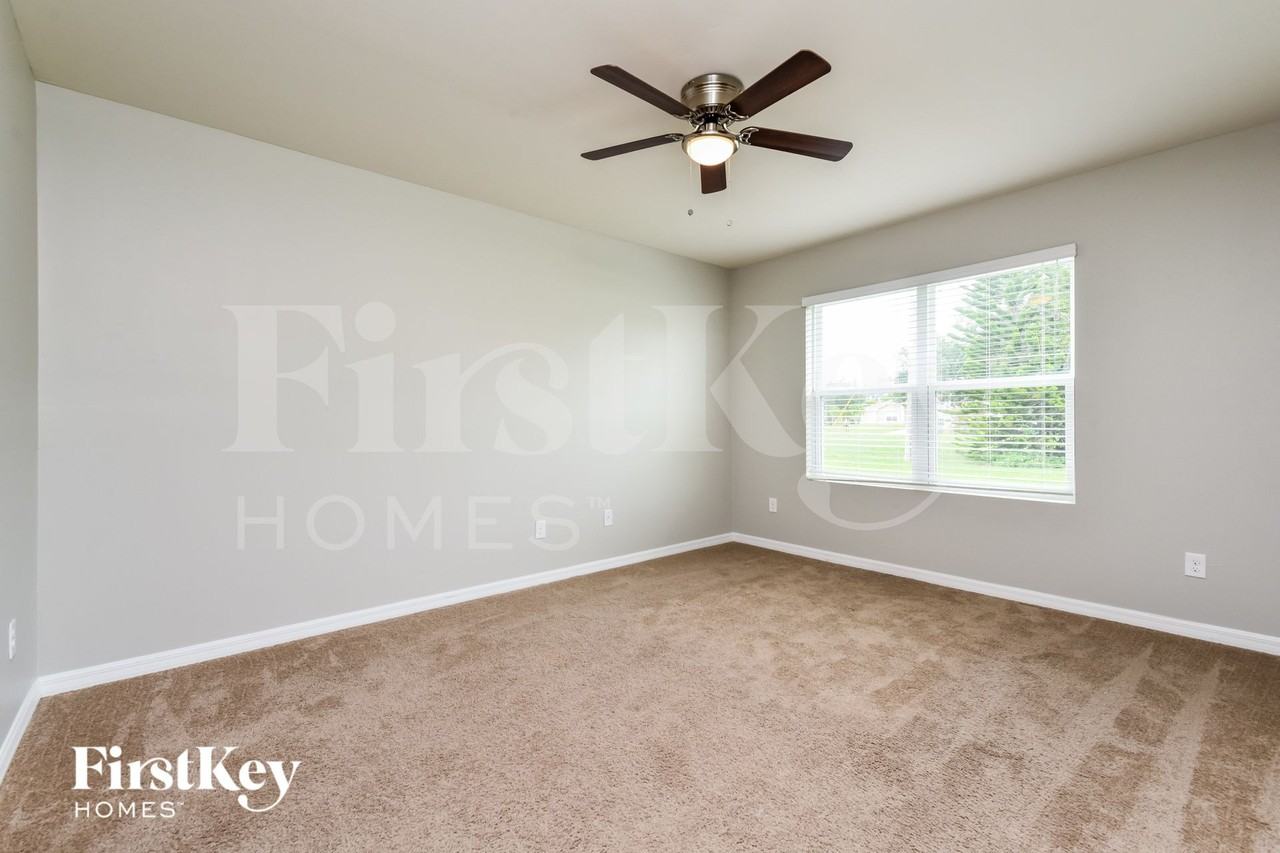 3016 Sw 3rd Pl - Photo 7 of 16