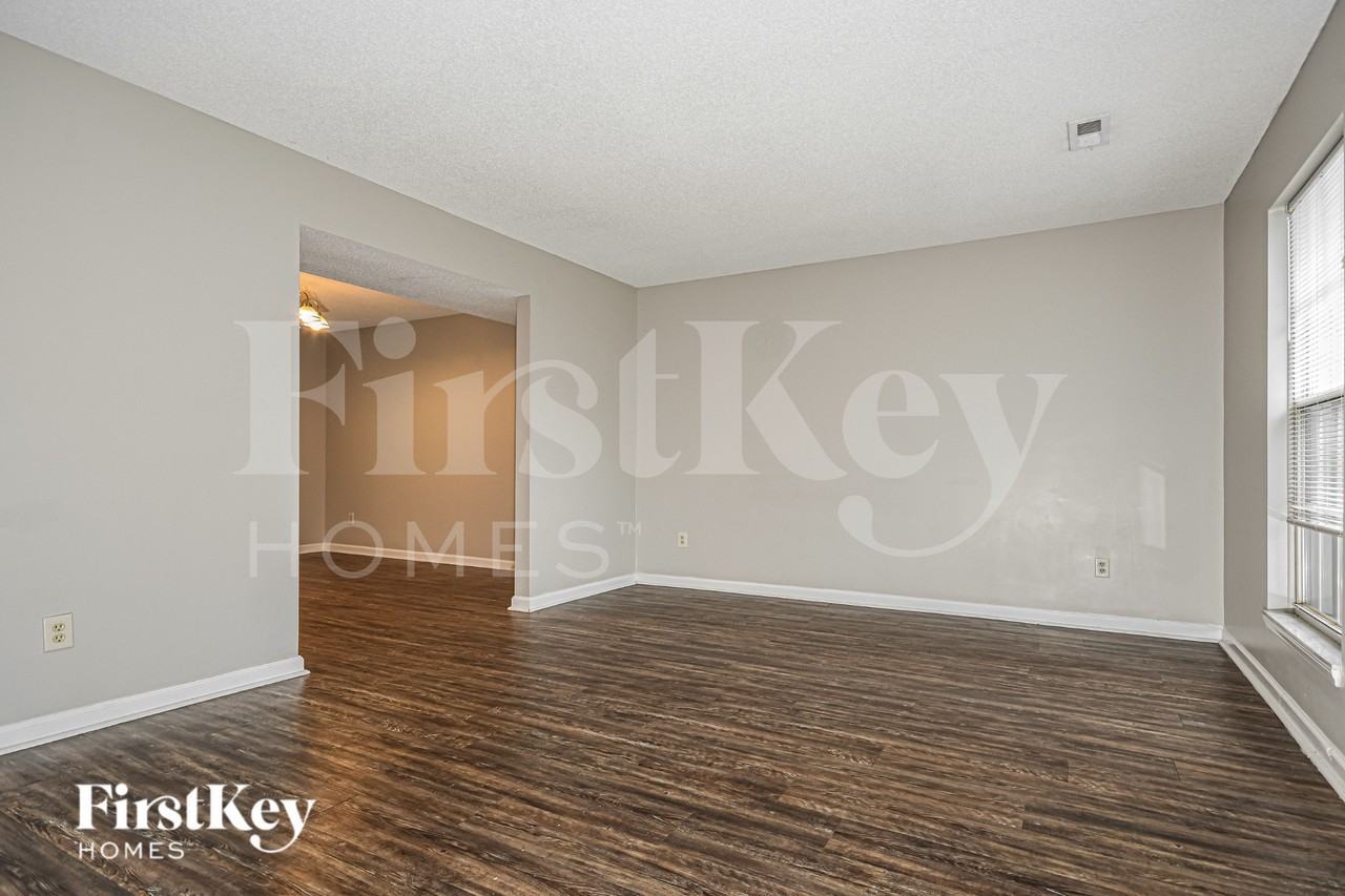 160 Danzid Dr - Photo 3 of 16