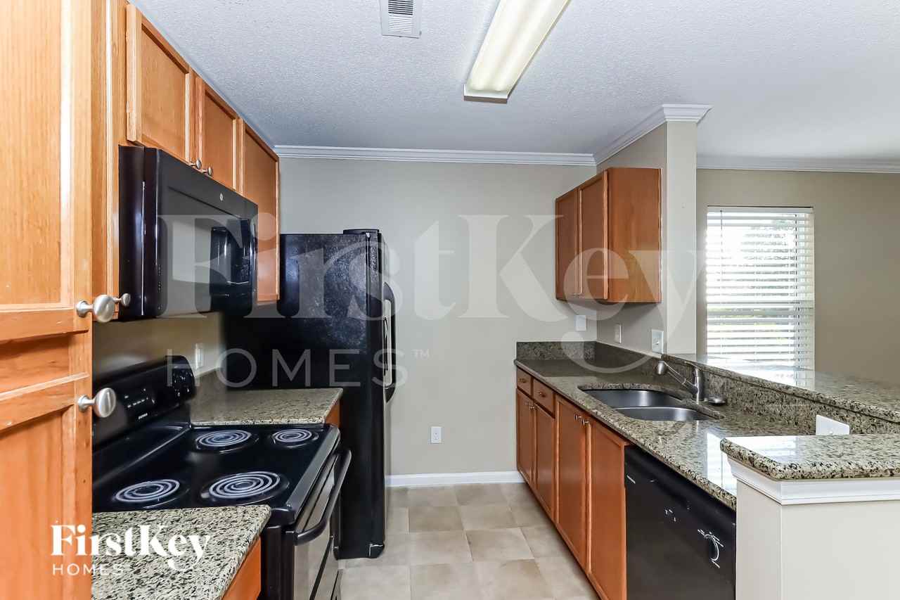 115 Daventry Pl - Photo 6 of 16