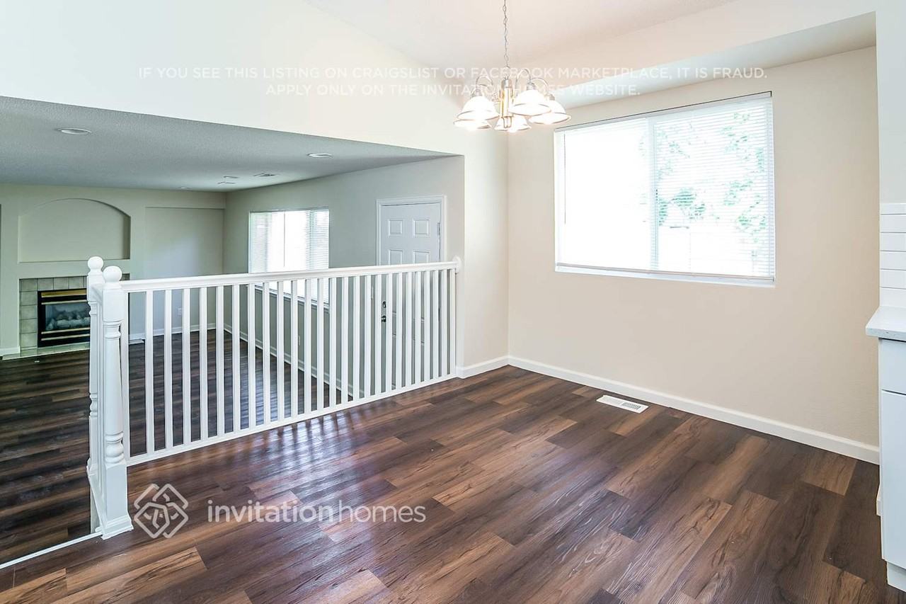 4617 N Foxtail Dr - Photo 3 of 13