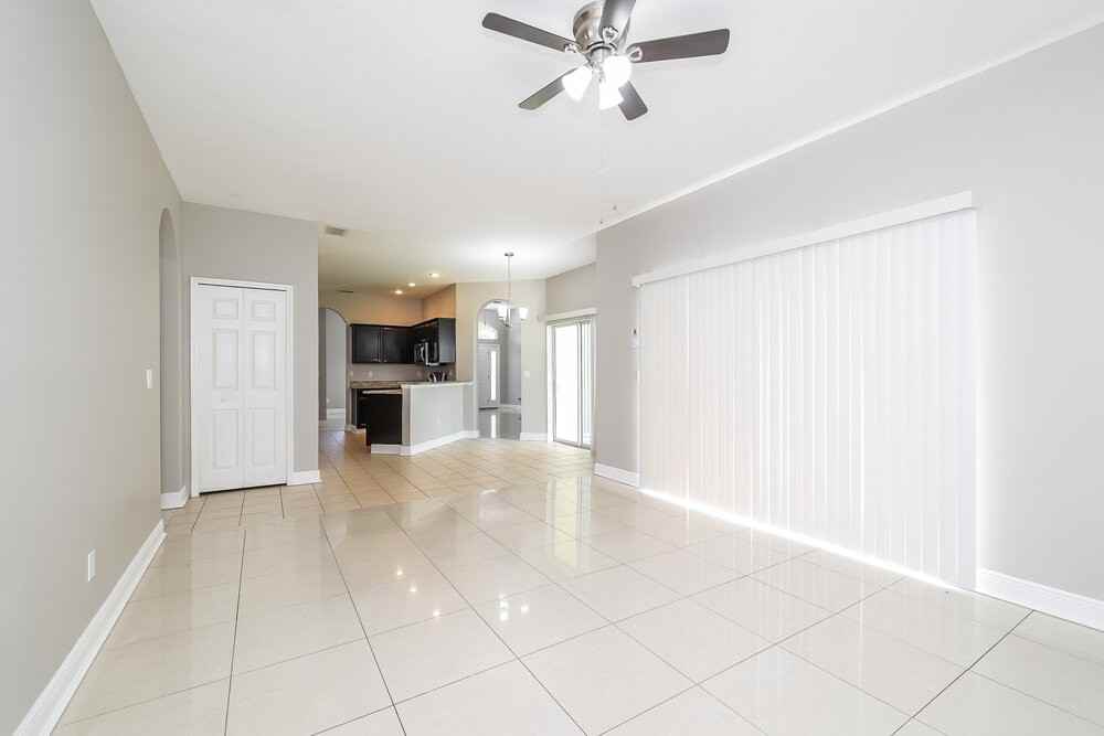 2716 Patrician Cir - Photo 7 of 16
