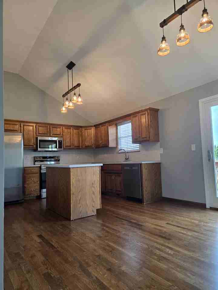 201 Porter Dr #201PORTER - Photo 2 of 8