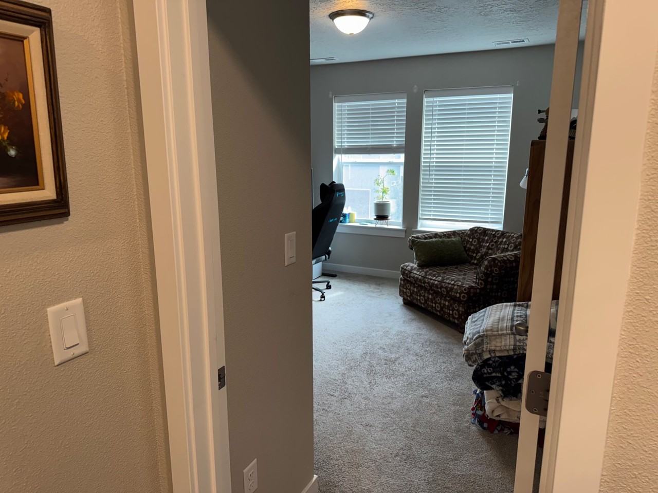 441 N Tessa Ln - Photo 6 of 38