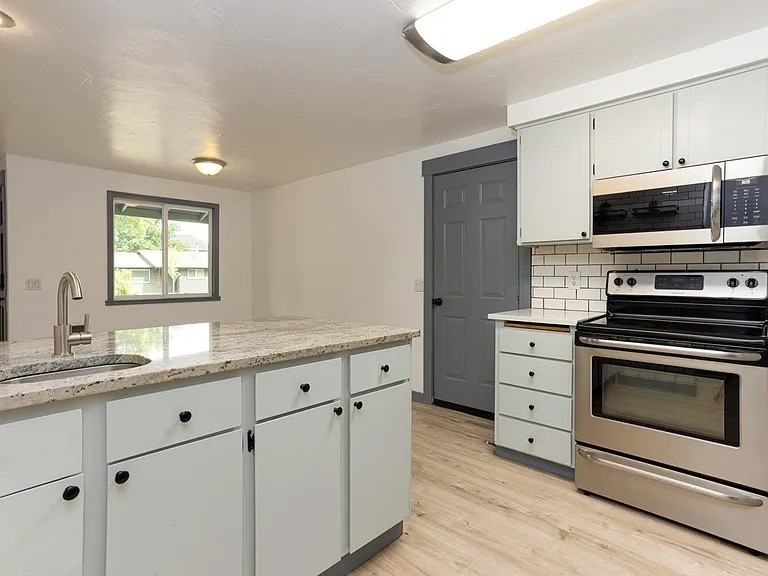 61381 Franke Ln - Photo 6 of 14