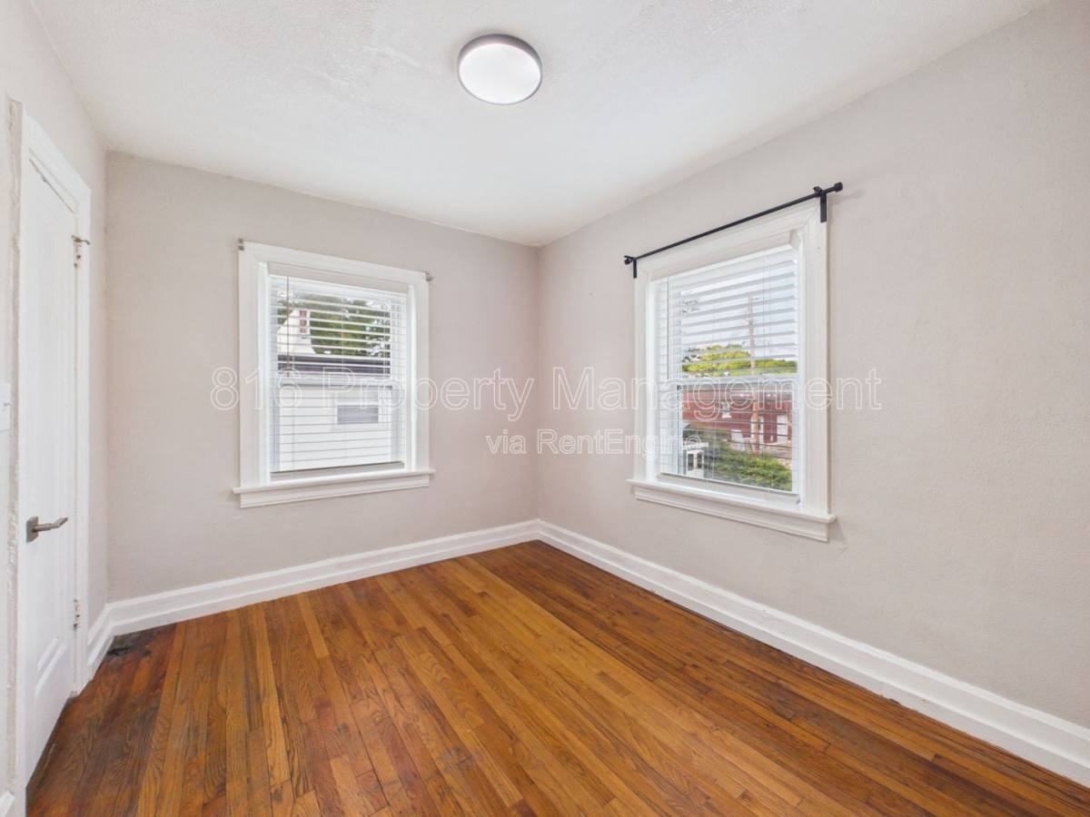 3721 Wyoming St #8 - Photo 7 of 10