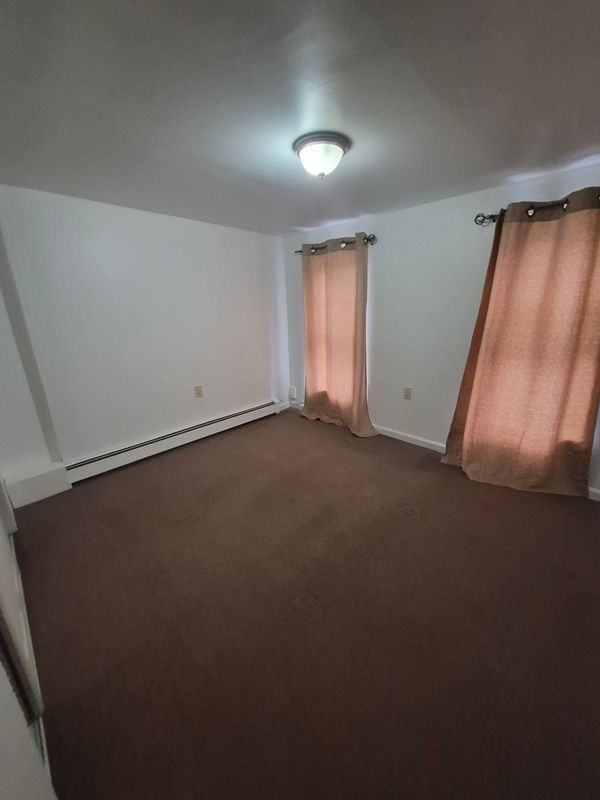 460 New Jersey Ave ##1st - Photo 3 of 9