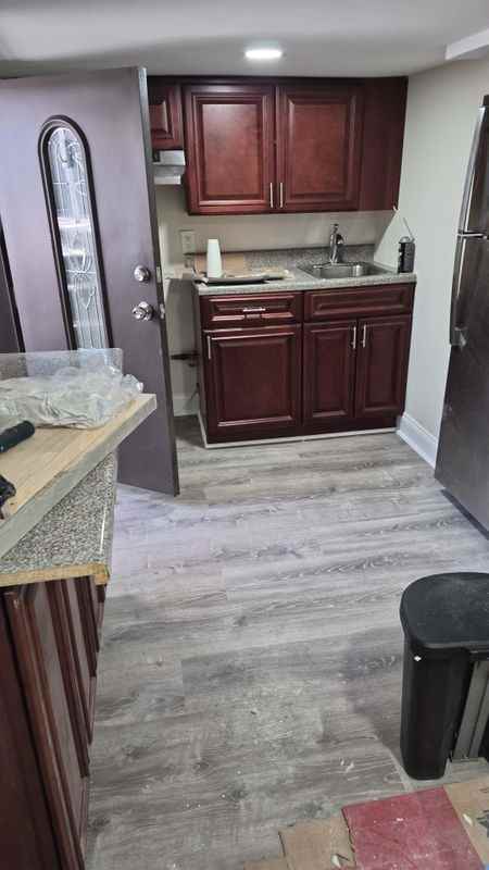 1560 Rockaway Pkwy - Photo 3 of 6