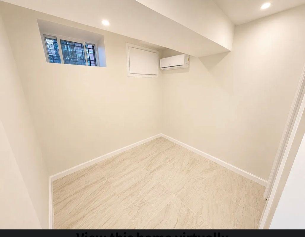 1121 Lenox Rd - Photo 4 of 6