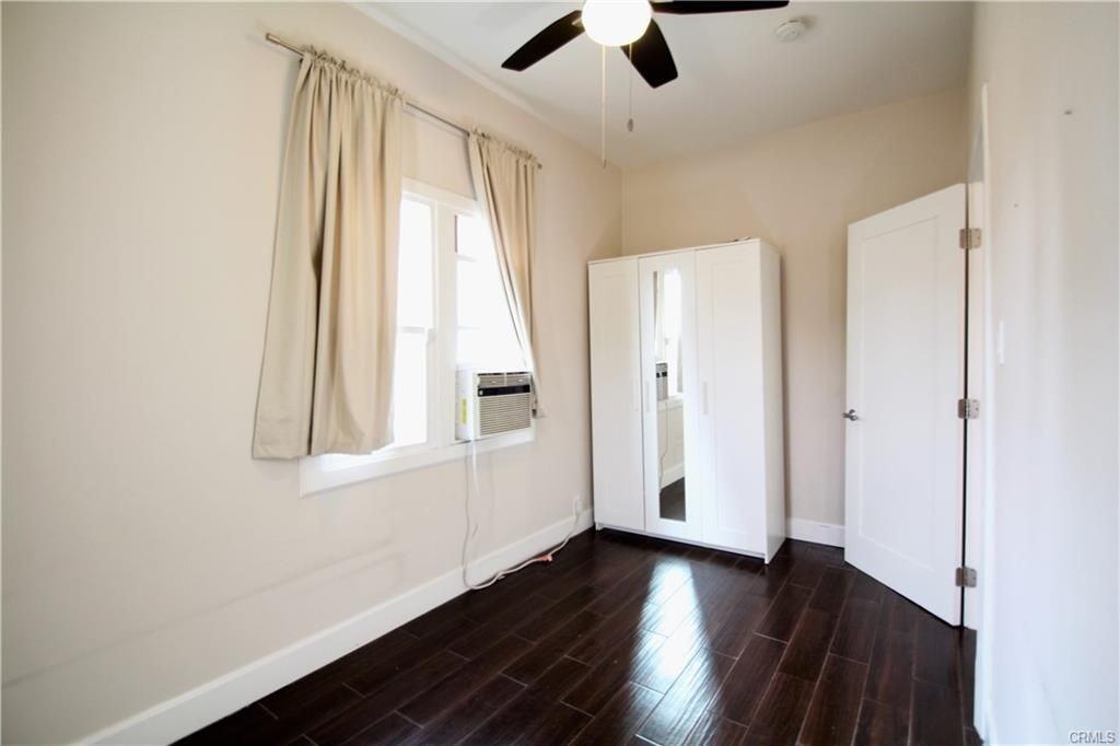 4225 Maycrest Ave - Photo 7 of 16