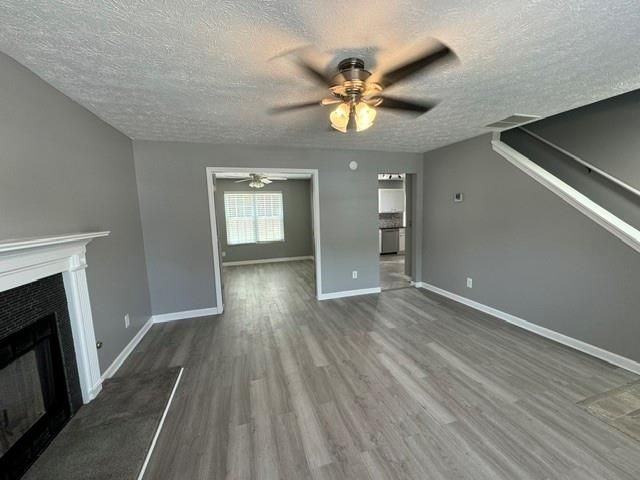 2910 Arden Ridge Dr - Photo 3 of 25