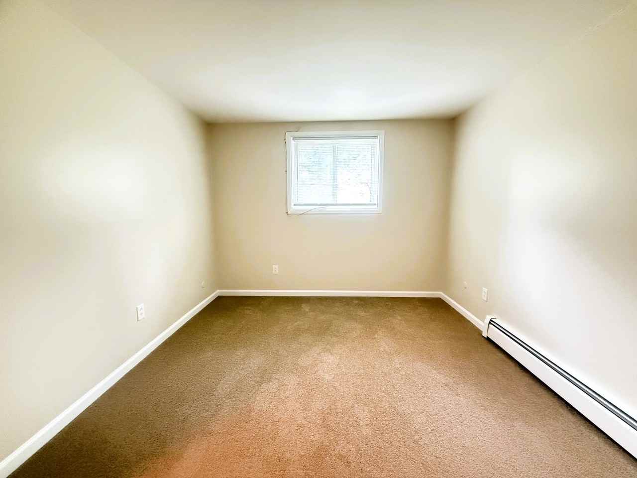 1741 W Onondaga St - Photo 7 of 22
