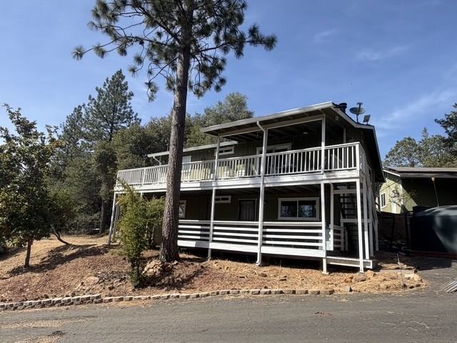 20381 Wildflower Ln - Photo 2 of 27