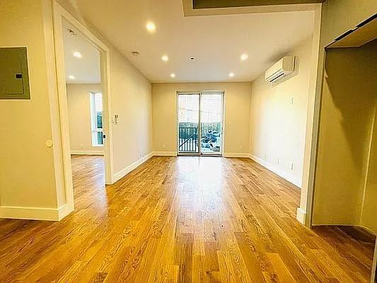 388 Sumpter St #11 - Photo 3 of 3