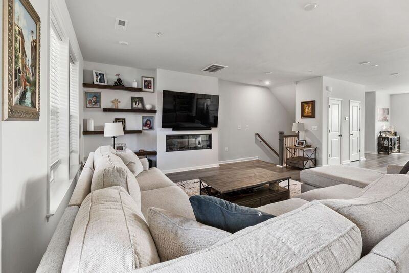 13353 Coalfield Station Ln - Photo 6 of 44