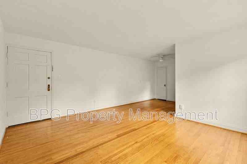 1100 N Kennebec St #8 - Photo 6 of 22
