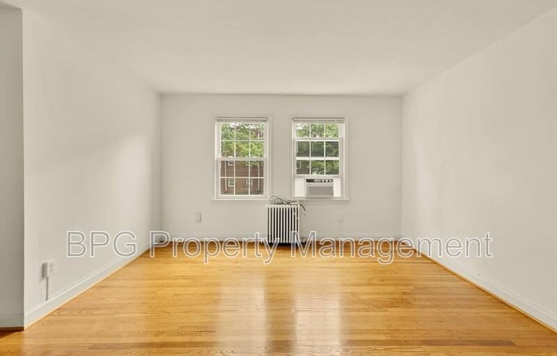 1100 N Kennebec St #8 - Photo 7 of 22