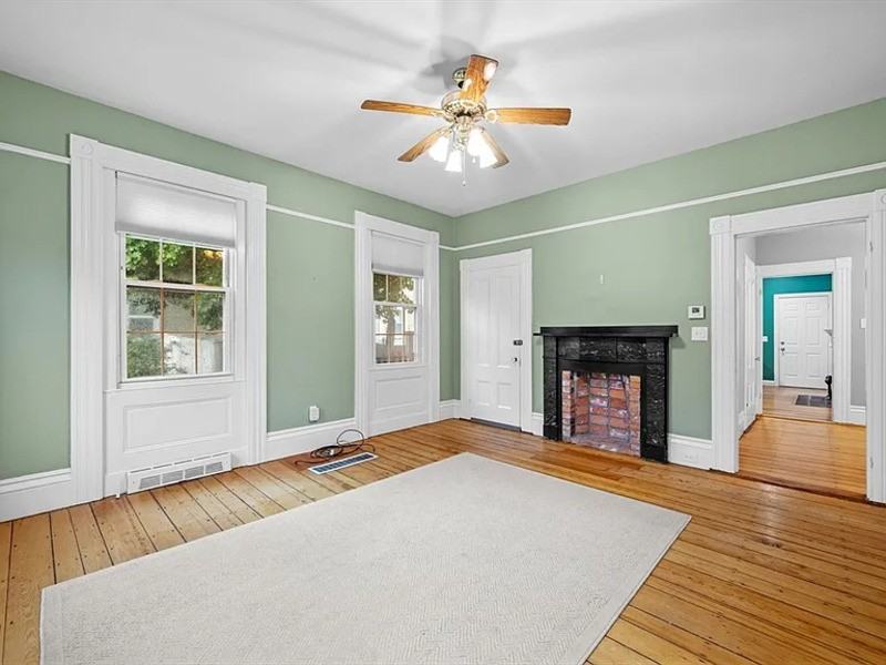102 Bridge St #1 - Photo 3 of 16