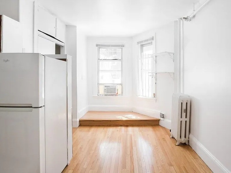 110 Dartmouth St #4 - Photo 2 of 11