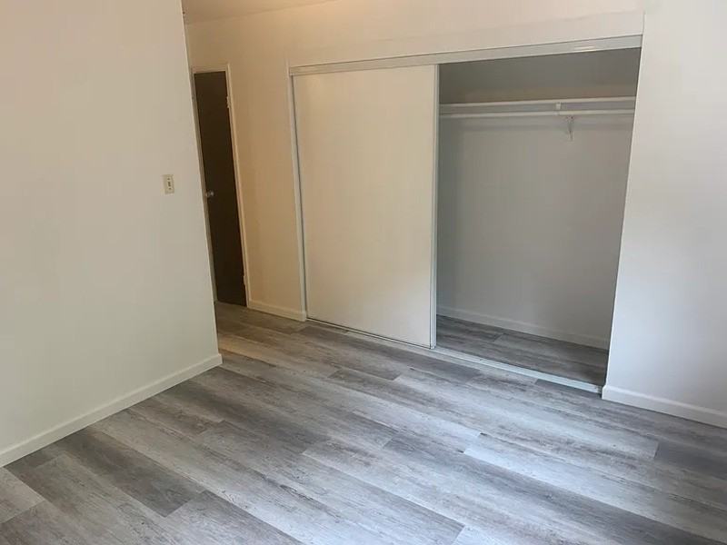 479 Crescent St #12 - Photo 3 of 10