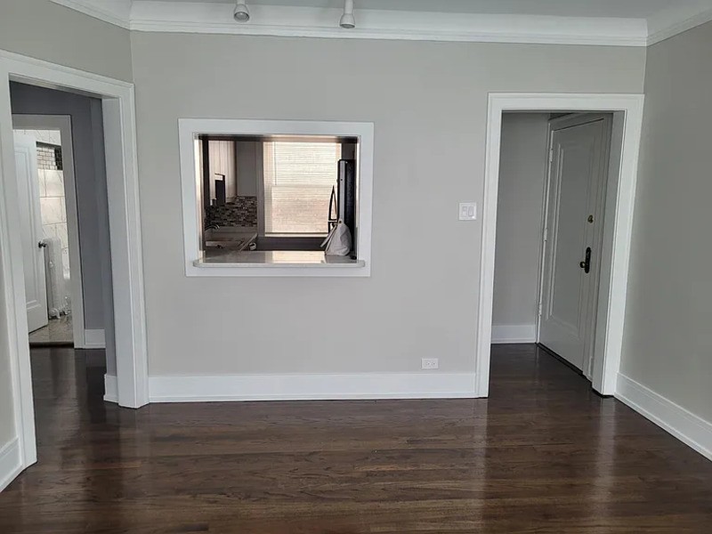 730 Hinman Ave #2 - Photo 3 of 8