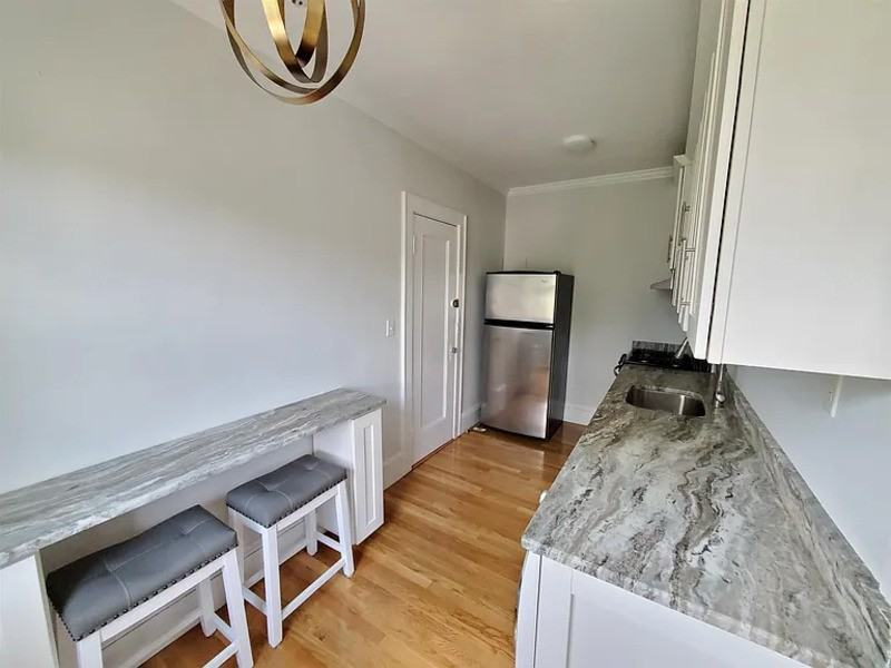 20 Concord Ave #15 - Photo 5 of 9